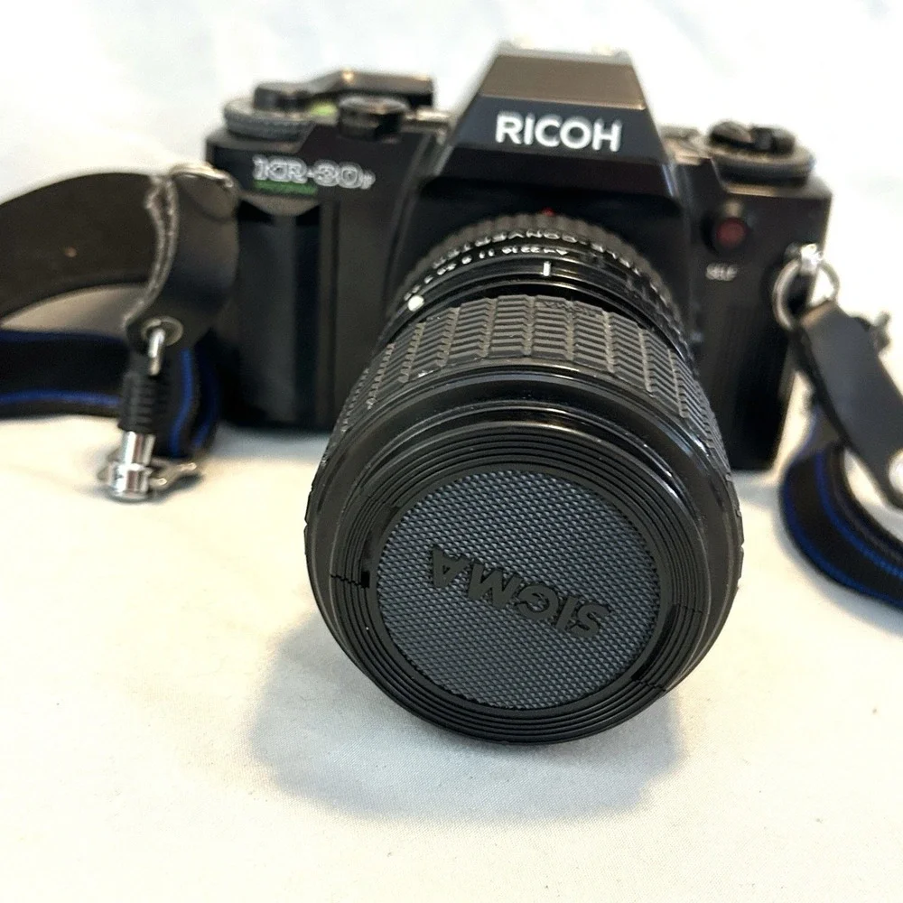 Ricoh KR-30SP 35mm SLR Film Camera Sigma 35-70mm Lens Converter Filter + WORKS